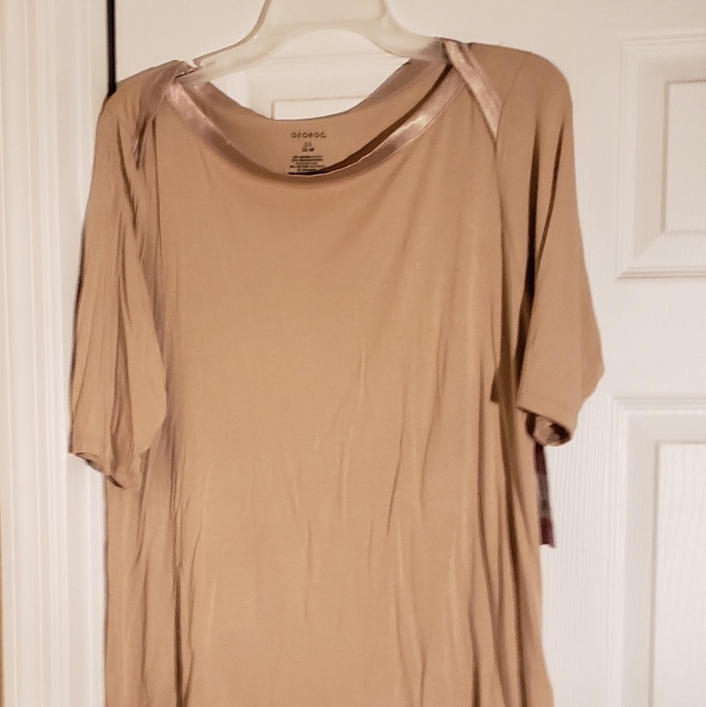 NWT George Tee